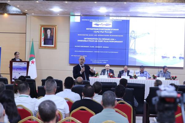 Suivi sur le terrain du système de travail 24/7 dans les ports algériens : Réunion de concertation au Port d'Oran
